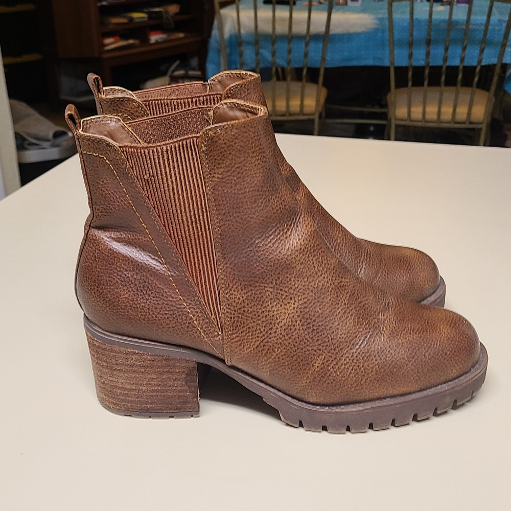 MIA Jody Chelsea leather slip on ankle boots size 10 - Picture 7 of 12